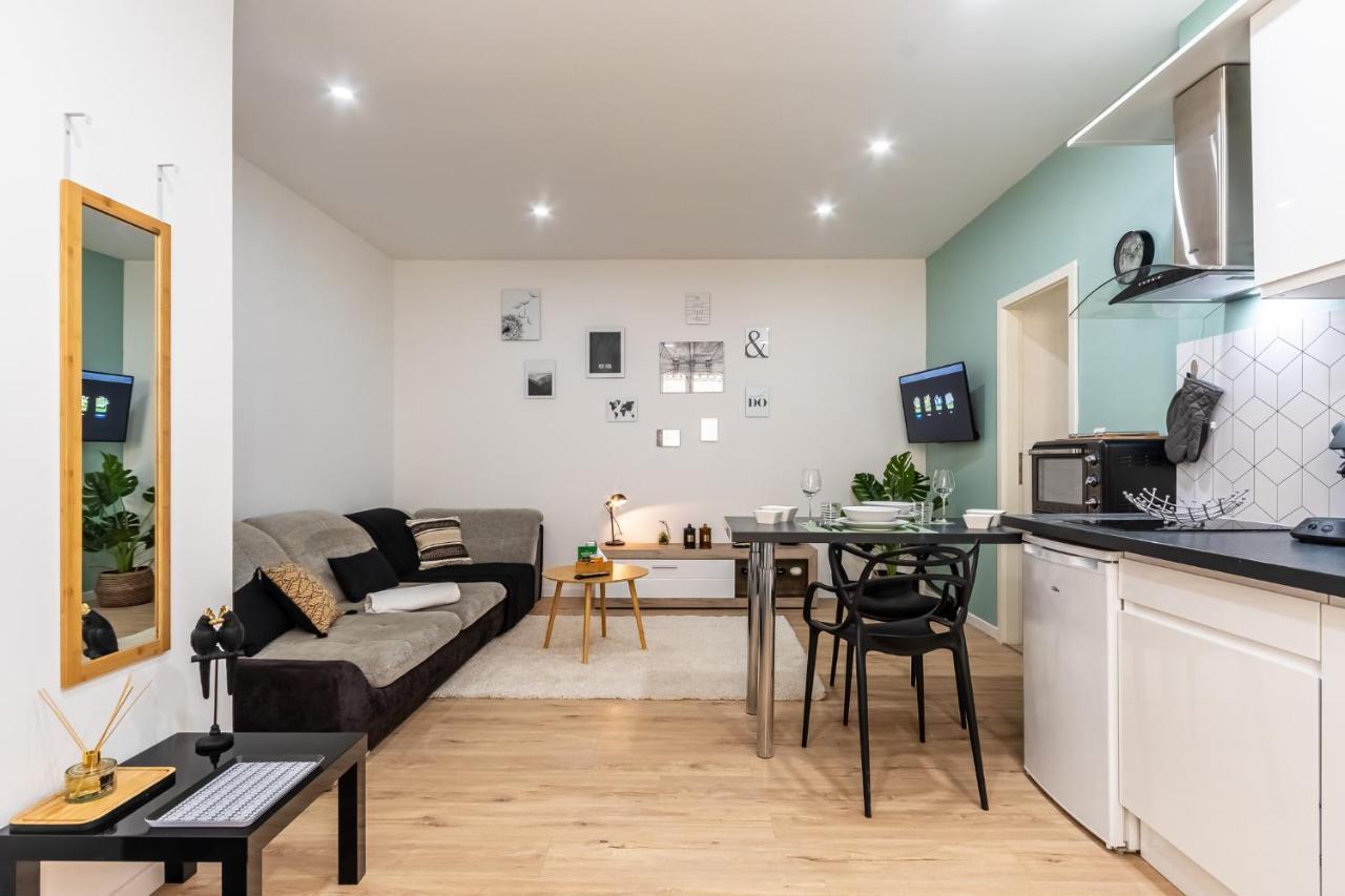 Ferienwohnung Les Huisselets 4 Montbéliard Exterior foto